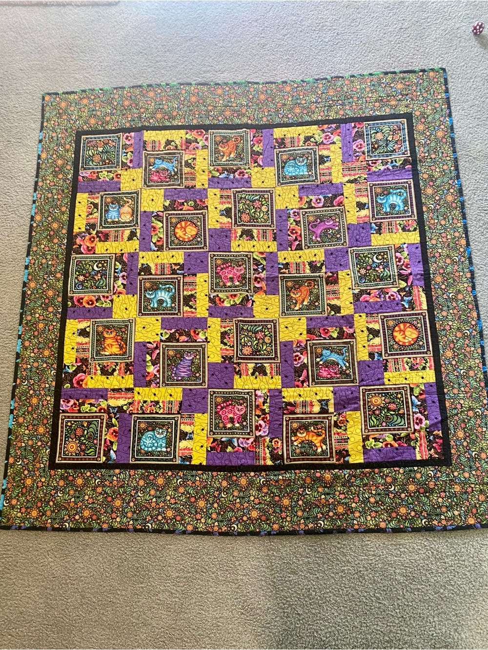 Vintage Handmade Reversible Cat on one side Butterflies on other Twin Size Quilt